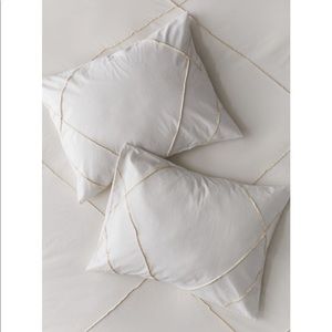 Urban Outfitters Mika Overlock Sham Set